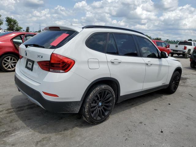 Photo 3 from auction – 2015 BMW X1 SDRIVE2 with VIN WBAVM1C59FV317937