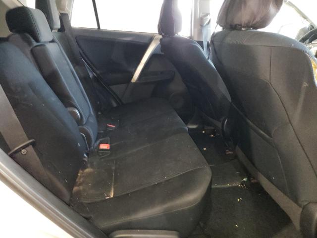Photo 11 from auction – 2015 TOYOTA RAV4 LE with VIN 2T3BFREV4FW288934