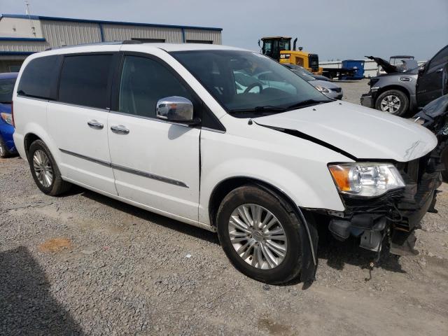 Photo 4 from auction – 2014 CHRYSLER TOWN & COU with VIN 2C4RC1GG1ER164474