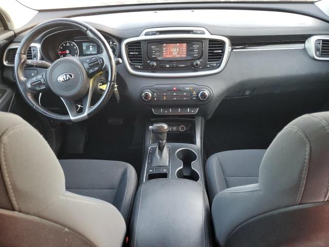 Photo 8 from auction – 2016 KIA SORENTO LX with VIN 5XYPG4A32GG100275