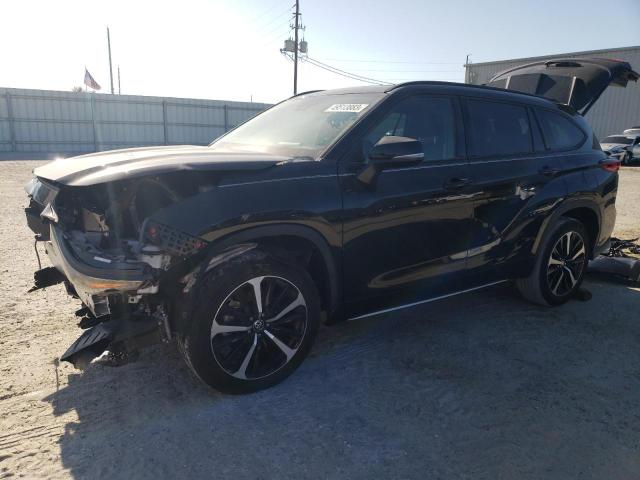 Photo 1 from auction – 2021 TOYOTA HIGHLANDER with VIN 5TDLZRAH7MS087054