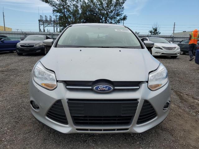 صورة رقم 5 من المزاد - 2014 FORD FOCUS SE مع VIN 1FADP3K27EL438328