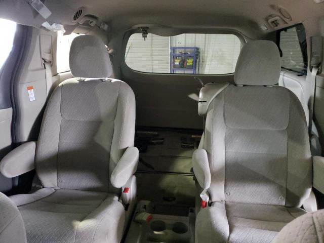 Photo 10 from auction – 2015 TOYOTA SIENNA LE with VIN 5TDKK3DC8FS622893