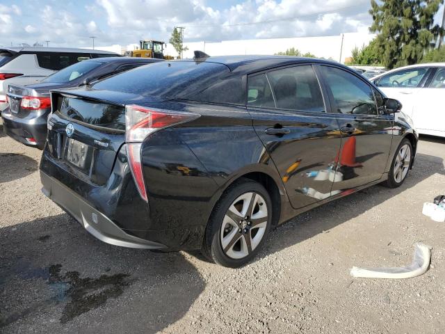 Photo 3 from auction – 2017 TOYOTA PRIUS with VIN JTDKARFU8H3040292