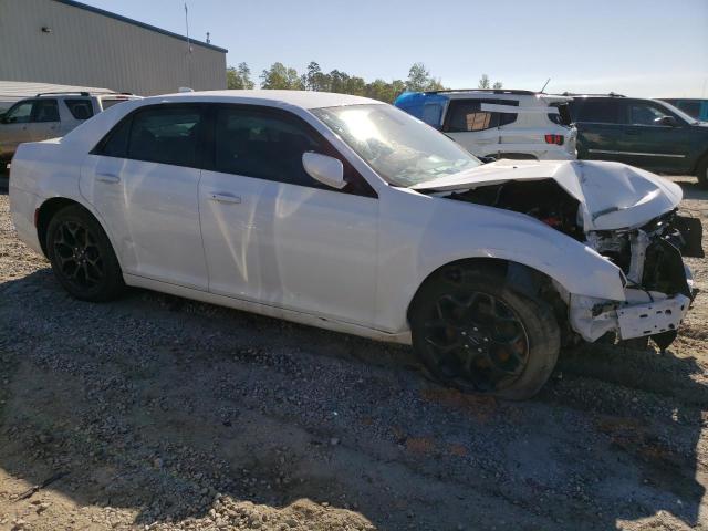 Photo 4 from auction – 2020 CHRYSLER 300 S with VIN 2C3CCAGG1LH164570