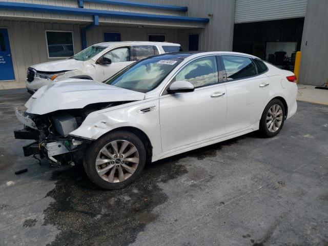 KIA OPTIMA EX 2018 with VIN 5XXGU4L34JG186819 - Photo from auction