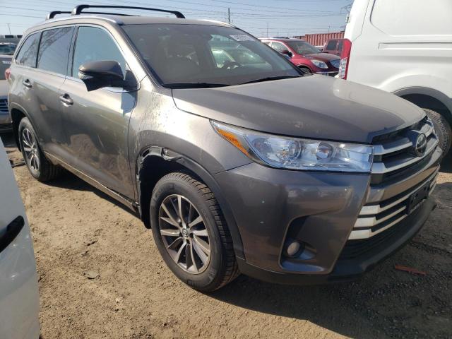 Photo 4 from auction – 2018 TOYOTA HIGHLANDER with VIN 5TDJZRFHXJS878481