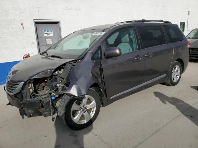TOYOTA SIENNA LE 2013 with VIN 5TDKK3DC6DS379906 - Photo from auction