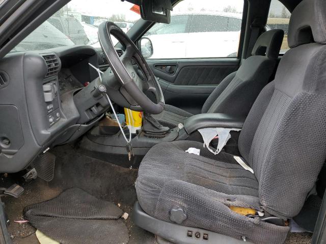 Photo 7 from auction – 1997 CHEVROLET BLAZER with VIN 1GNCT18W1VK148177