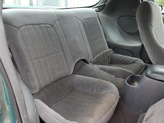 Photo 10 from auction – 2001 CHEVROLET CAMARO with VIN 2G1FP22K412104001