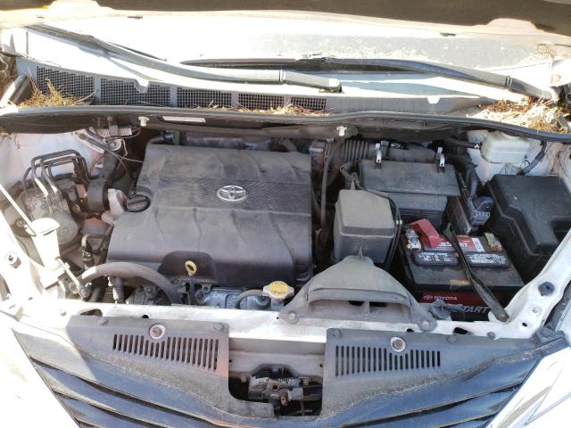 Photo 11 from auction – 2014 TOYOTA SIENNA LE with VIN 5TDJK3DC5ES079951
