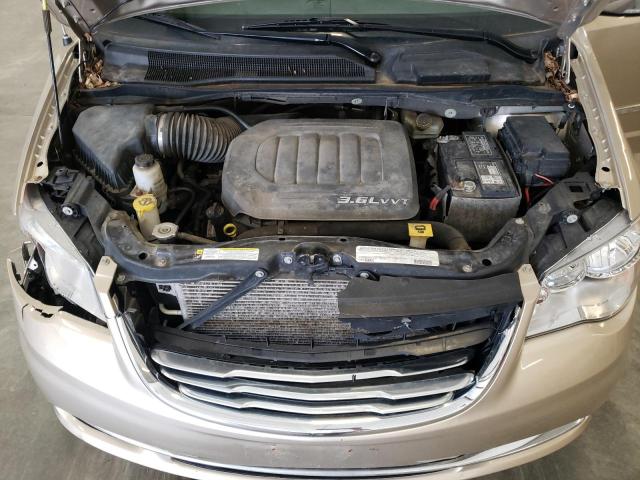 Photo 12 from auction – 2012 CHRYSLER TOWN & COU with VIN 2C4RC1CG3CR386906