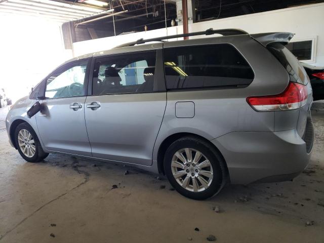 Photo 2 from auction – 2012 TOYOTA SIENNA XLE with VIN 5TDDK3DC1CS034838