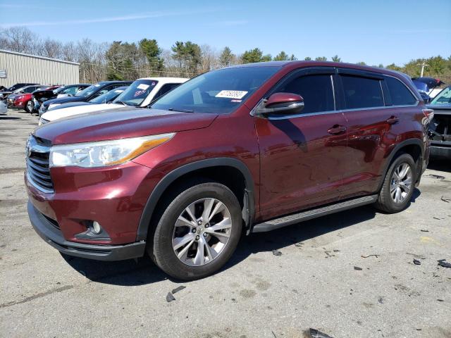 TOYOTA HIGHLANDER 2015 with VIN 5TDBKRFH3FS152039 - Photo from auction
