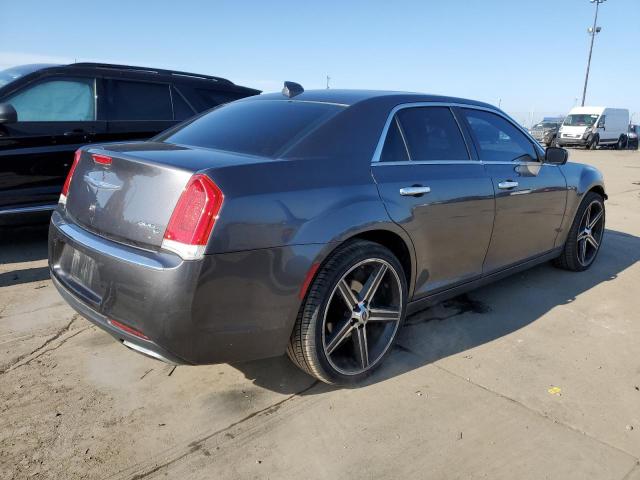 Photo 3 from auction – 2015 CHRYSLER 300C with VIN 2C3CCAKG0FH831575