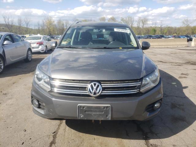 Photo 5 from auction – 2012 VOLKSWAGEN TIGUAN with VIN WVGAV7AX2CW001075