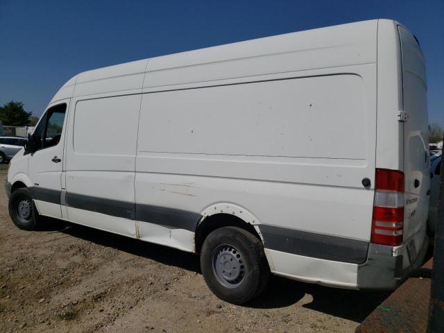 Photo 2 from auction – 2010 MERCEDES-BENZ SPRINTER 2 with VIN WD3PE8CC9A5495480