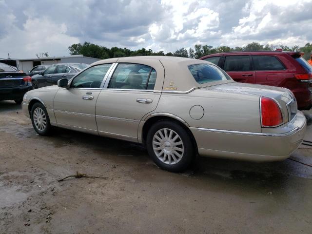 Photo 2 from auction – 2004 LINCOLN TOWN CAR E with VIN 1LNHM81W34Y601236