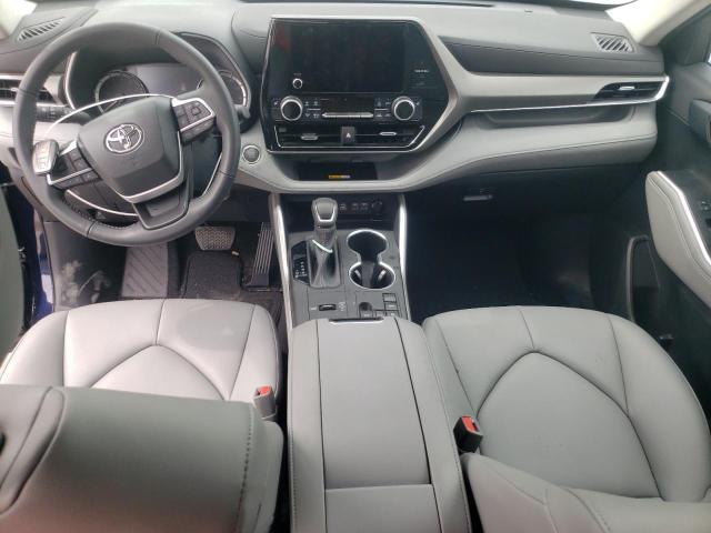 Photo 8 from auction – 2023 TOYOTA HIGHLANDER with VIN 5TDKDRAH6PS012800