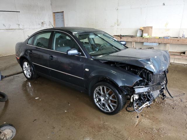 Photo 4 from auction – 2004 VOLKSWAGEN PASSAT GLX with VIN WVWTH63BX4P056949