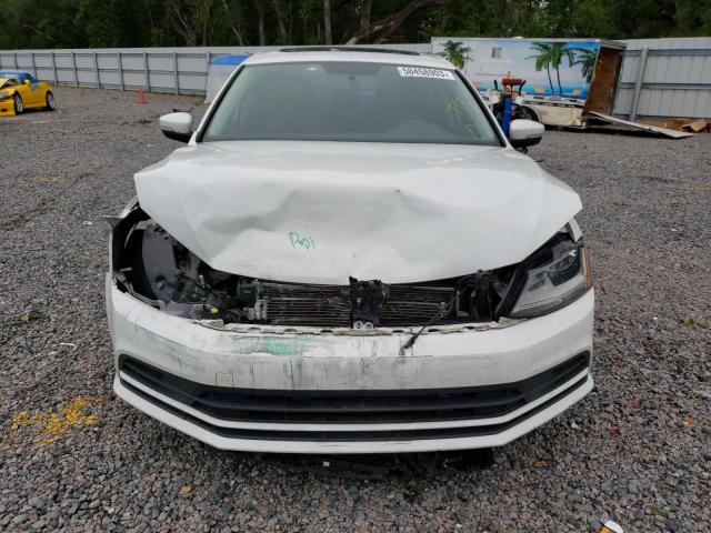 Photo 5 from auction – 2017 VOLKSWAGEN JETTA SE with VIN 3VWDB7AJ8HM301102