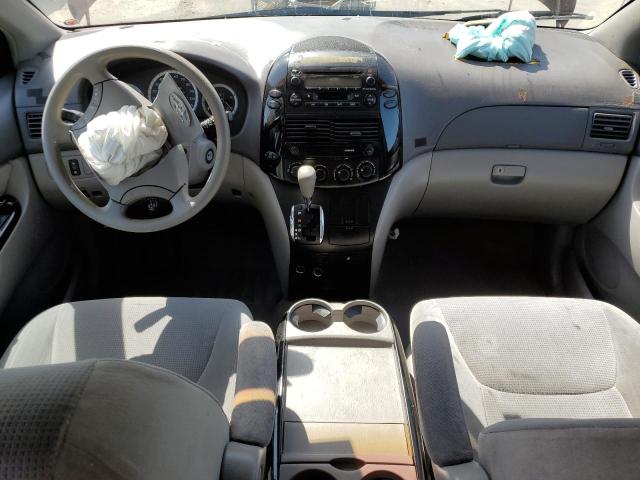 Photo 8 from auction – 2004 TOYOTA SIENNA CE with VIN 5TDZA23C04S054701
