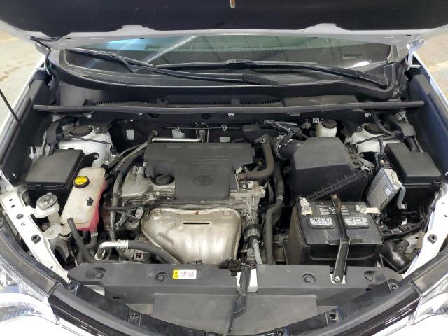 Photo 12 from auction – 2018 TOYOTA RAV4 LE with VIN 2T3BFREV4JW853773