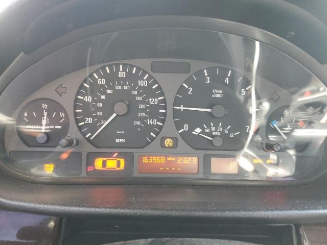 Photo 9 from auction – 2005 BMW 325 IS SUL with VIN WBAAZ33425KW78087