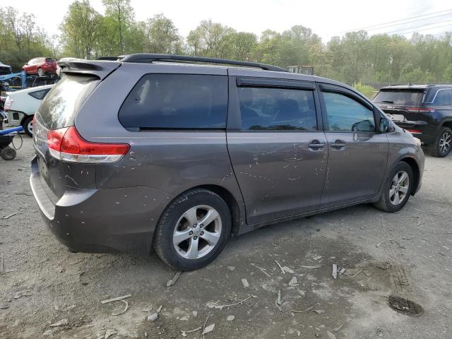 Photo 3 from auction – 2013 TOYOTA SIENNA LE with VIN 5TDKK3DC8DS328598