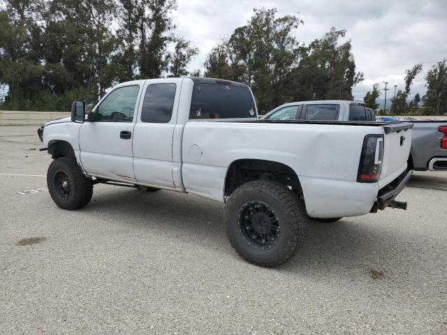 Photo 2 from auction – 2001 CHEVROLET SILVERADO with VIN 2GCEK19T011368624