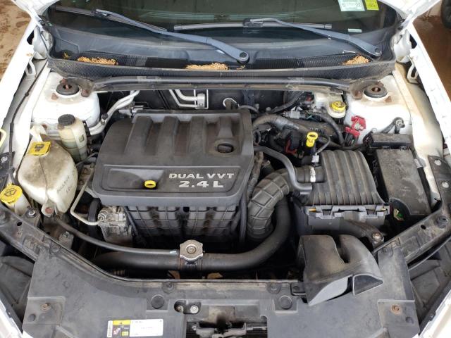 Photo 11 from auction – 2013 CHRYSLER 200 TOURIN with VIN 1C3CCBBB0DN773093