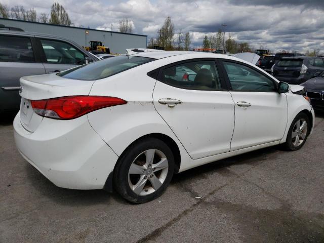 Photo 3 from auction – 2013 HYUNDAI ELANTRA GL with VIN 5NPDH4AE2DH294540