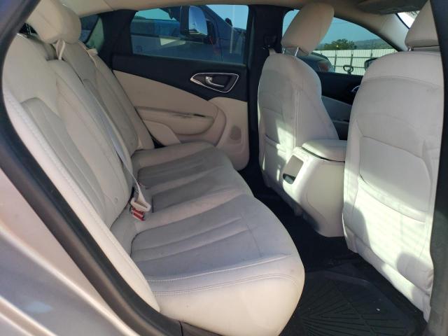 Photo 10 from auction – 2015 CHRYSLER 200 LIMITE with VIN 1C3CCCAB2FN759304