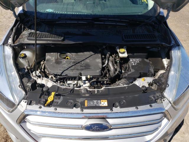 Photo 11 from auction – 2017 FORD ESCAPE SE with VIN 1FMCU0GD1HUD51705