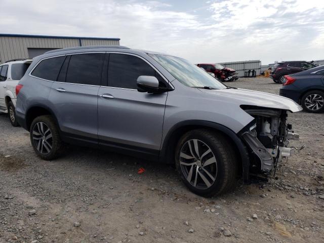 Photo 4 from auction – 2017 HONDA PILOT TOUR with VIN 5FNYF6H99HB025130