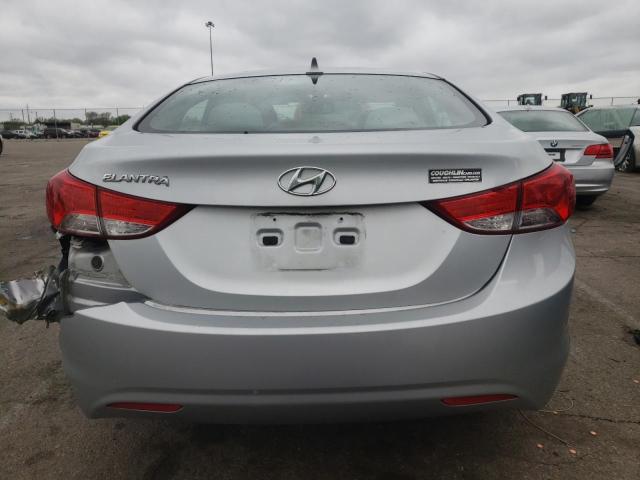 Photo 6 from auction – 2012 HYUNDAI ELANTRA GL with VIN 5NPDH4AE4CH062875