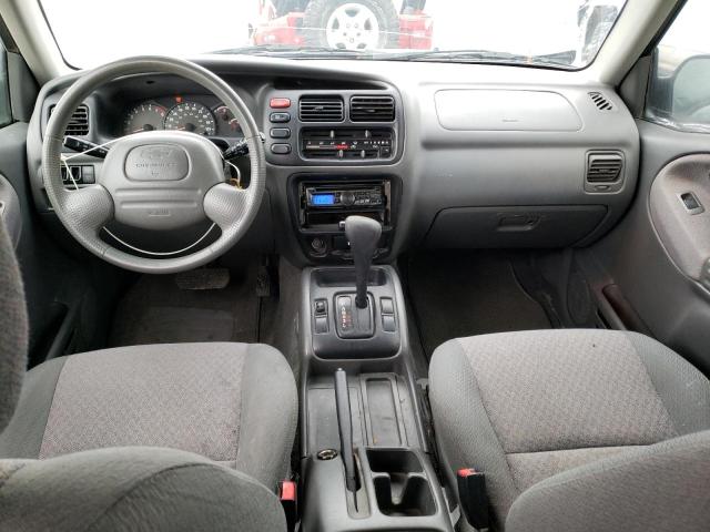 Photo 8 from auction – 2001 CHEVROLET TRACKER with VIN 2CNBE13CX16917649