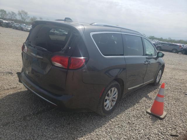 Photo 3 from auction – 2018 CHRYSLER PACIFICA T with VIN 2C4RC1BG2JR120050