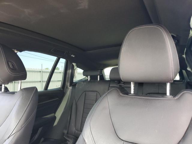 Photo 10 from auction – 2018 BMW X3 XDRIVE3 with VIN 5UXTR9C58JLD66790