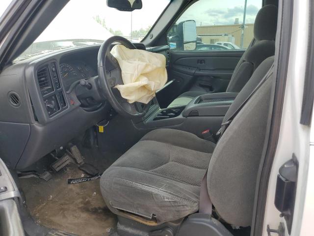 Photo 7 from auction – 2004 CHEVROLET SILVERADO with VIN 1GCEK19T14E187910