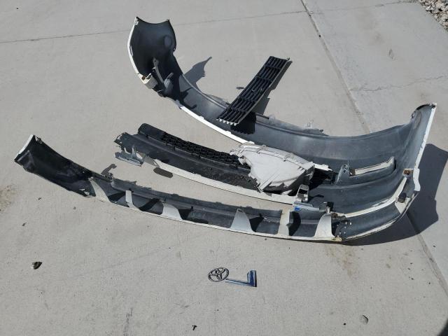 Photo 12 from auction – 2006 SCION XB with VIN JTLKT324964037622