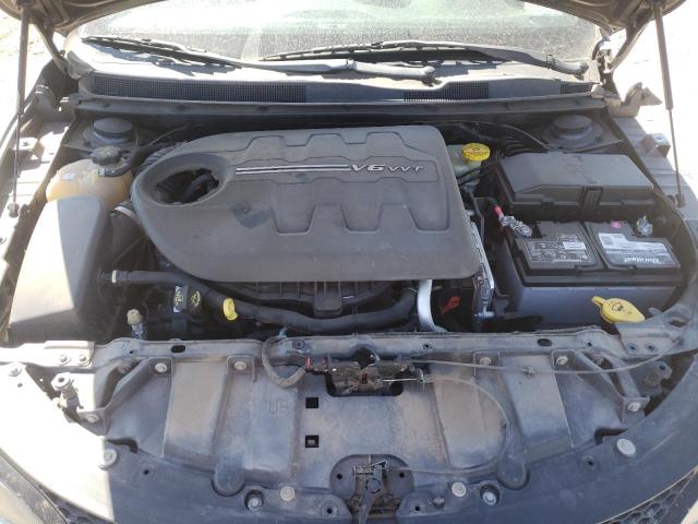 Photo 11 from auction – 2015 CHRYSLER 200 S with VIN 1C3CCCBG4FN698631