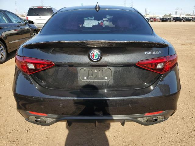 Photo 6 from auction – 2017 ALFA ROMEO GIULIA with VIN ZARFAEBN6H7533119