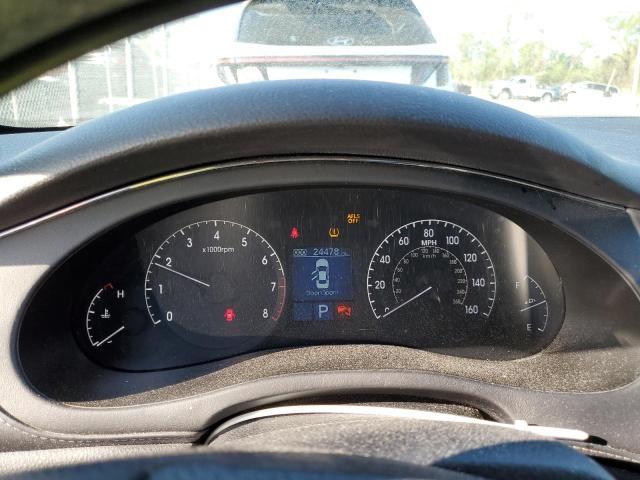 Photo 9 from auction – 2011 HYUNDAI GENESIS 3. with VIN KMHGC4DE8BU115228