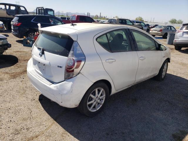 Photo 3 from auction – 2014 TOYOTA PRIUS C with VIN JTDKDTB39E1070362