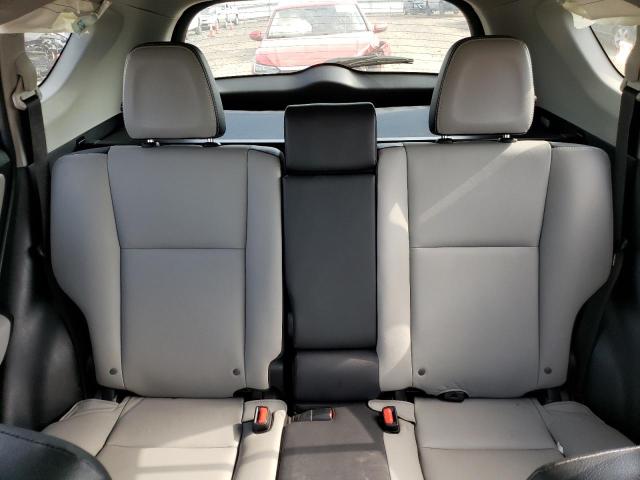Photo 10 from auction – 2018 TOYOTA RAV4 LIMIT with VIN JTMDFREV2JJ203105