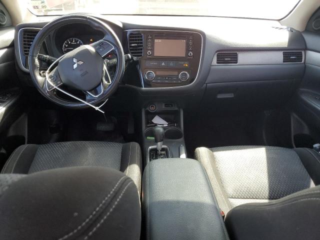 Photo 8 from auction – 2016 MITSUBISHI OUTLANDER with VIN JA4AD3A36GZ011846