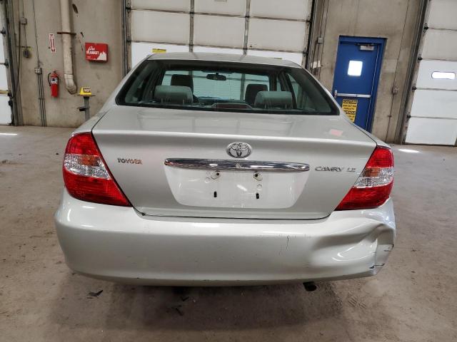 Photo 6 from auction – 2004 TOYOTA CAMRY LE with VIN JTDBE32K940273230
