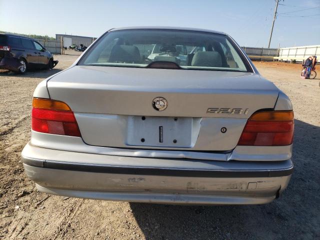Photo 6 from auction – 1998 BMW 528 I AUTO with VIN WBADD632XWBW33461