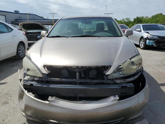 Photo 5 from auction – 2004 TOYOTA CAMRY LE with VIN 4T1BF30K04U074829